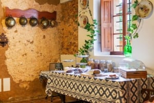 Kleine Version von: ISLA-Travel-Finca-Hotel-Mallorca-Frühstück