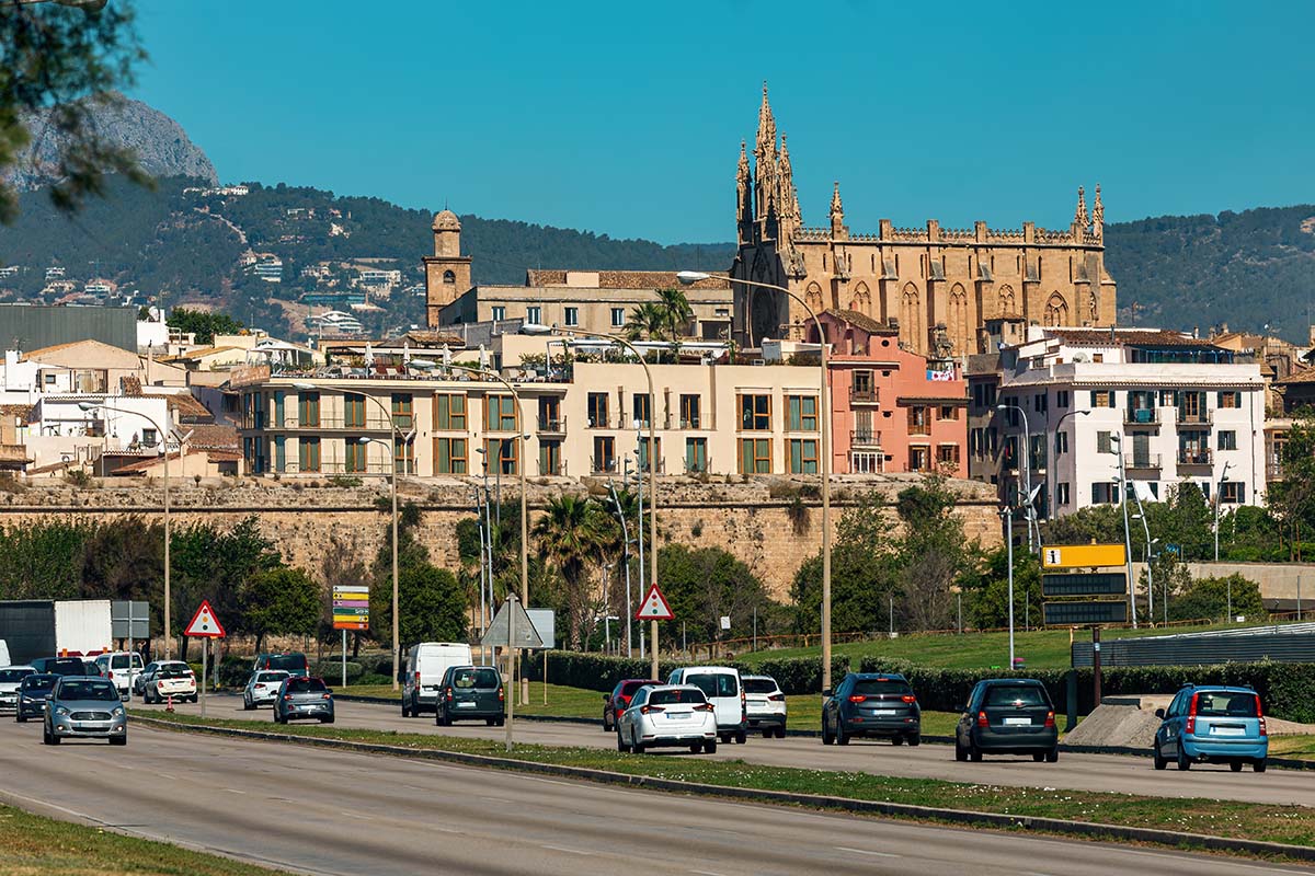 Initiative gegen Überfüllung: Mallorcas Autovermieter setzen auf Flottenreduzierung