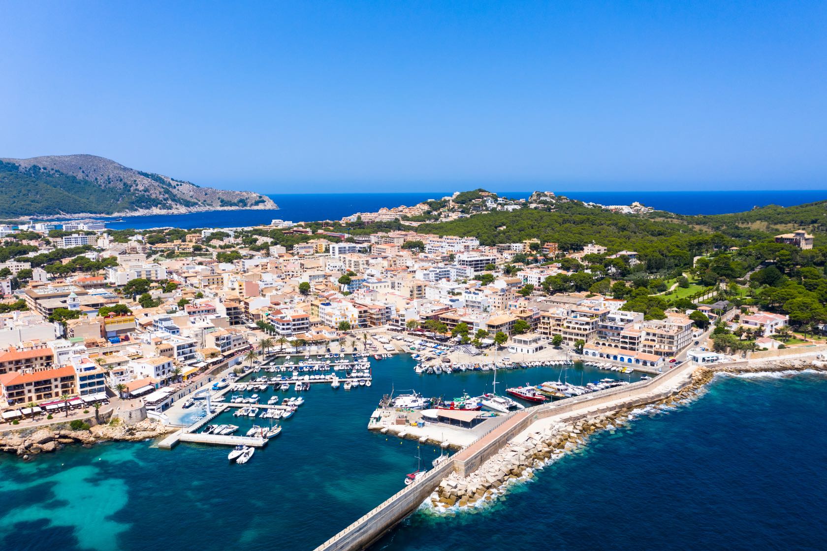 Cala Rajada: de soñoliento pueblo pesquero a animada zona de moda