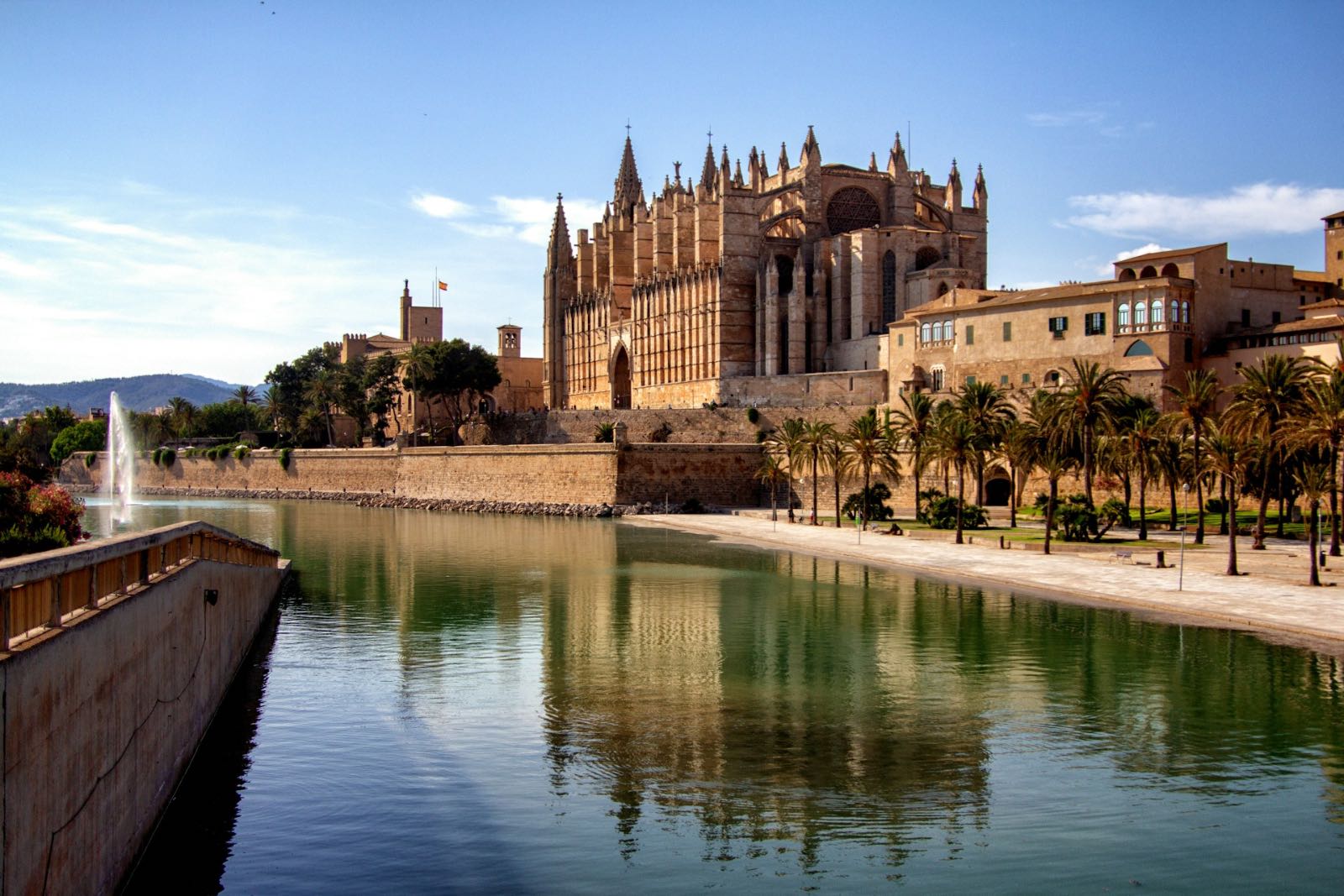 Palma de Mallorca: la ciudad que es más que una escala