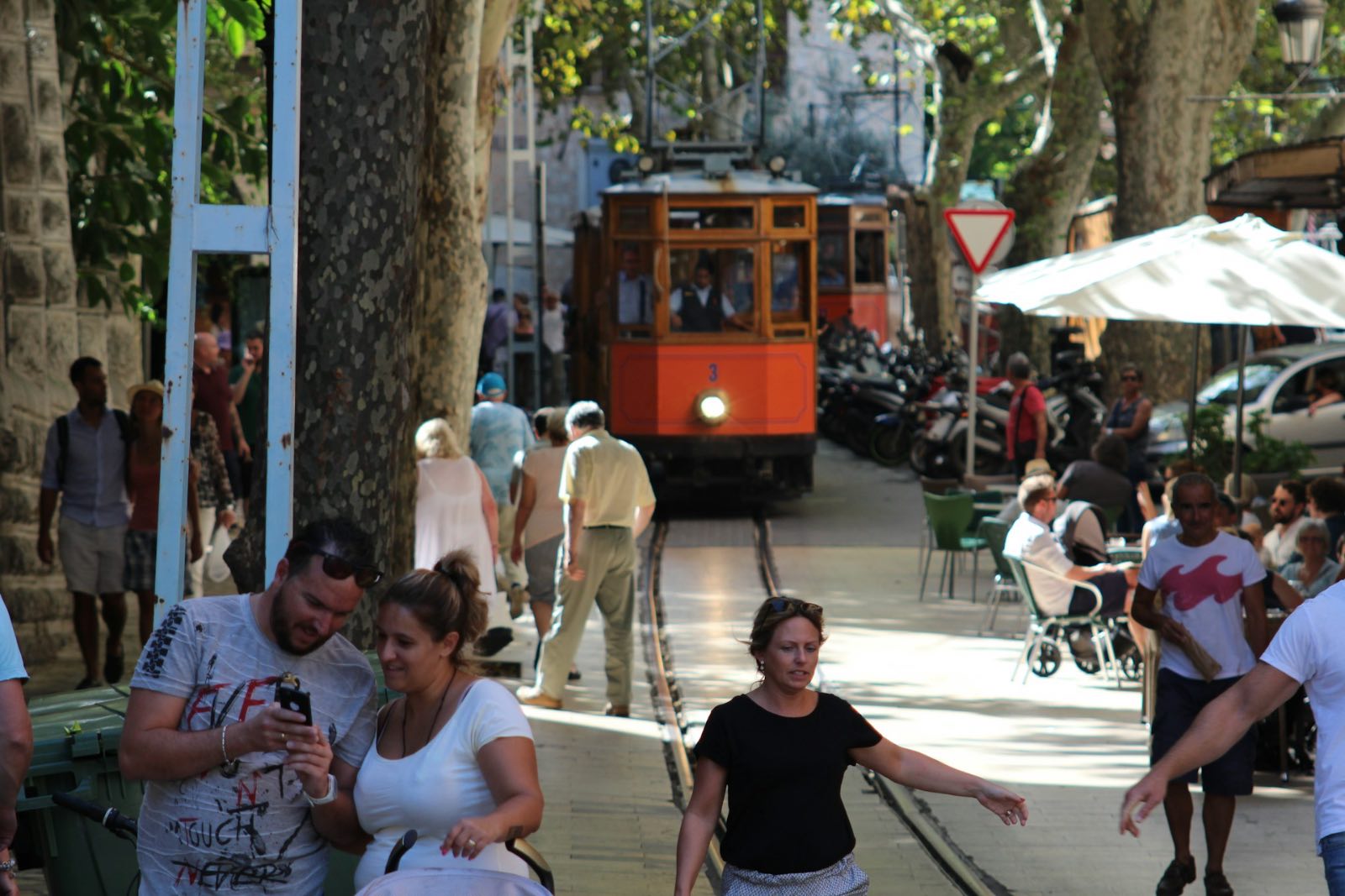 Winter break for the Tren de Sóller: Nostalgia on rails takes a break